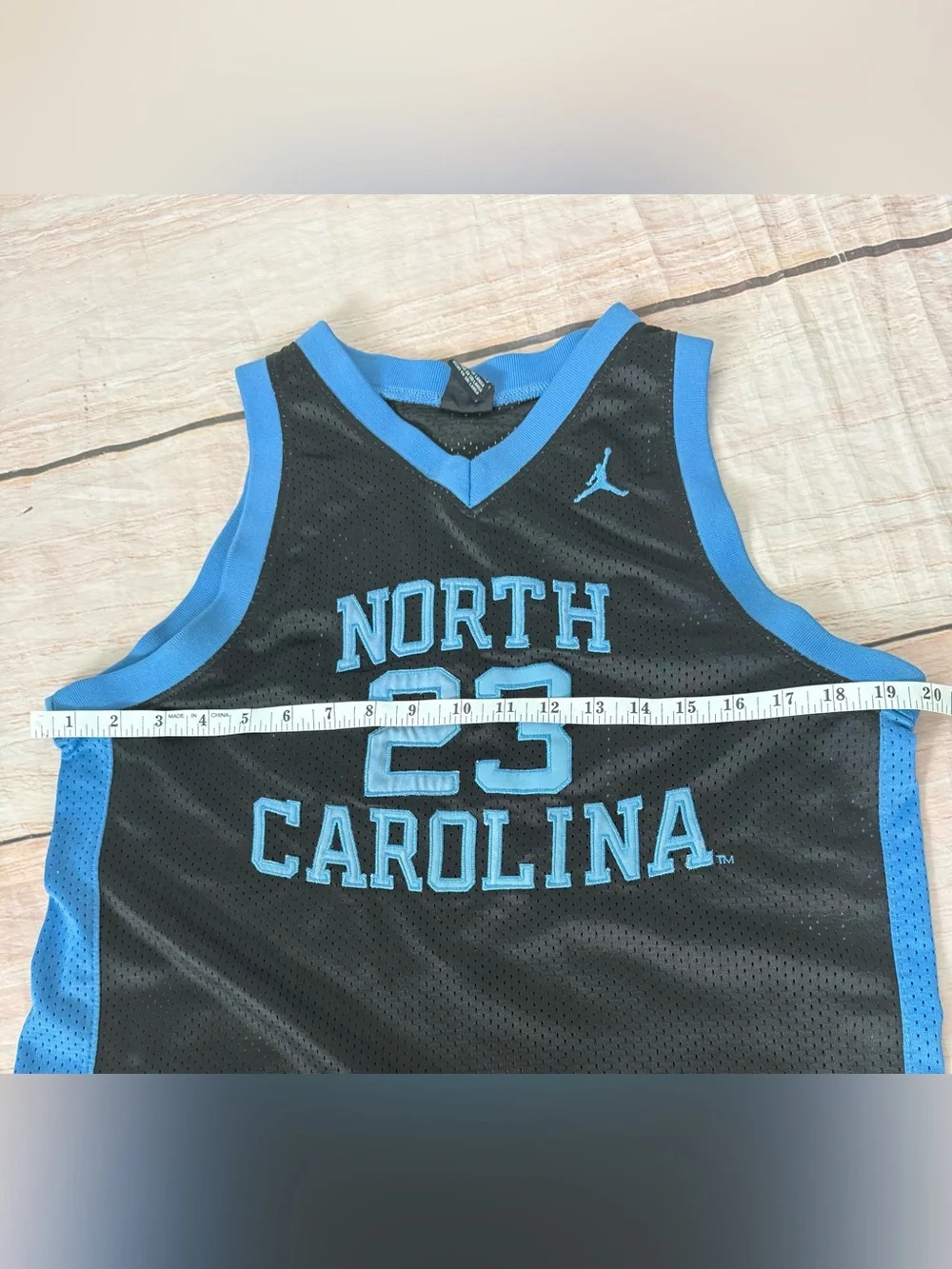 Nike Jordan Michael Jordan North Carolina Tar Heels #23 Youth NCAA Jersey 16-18